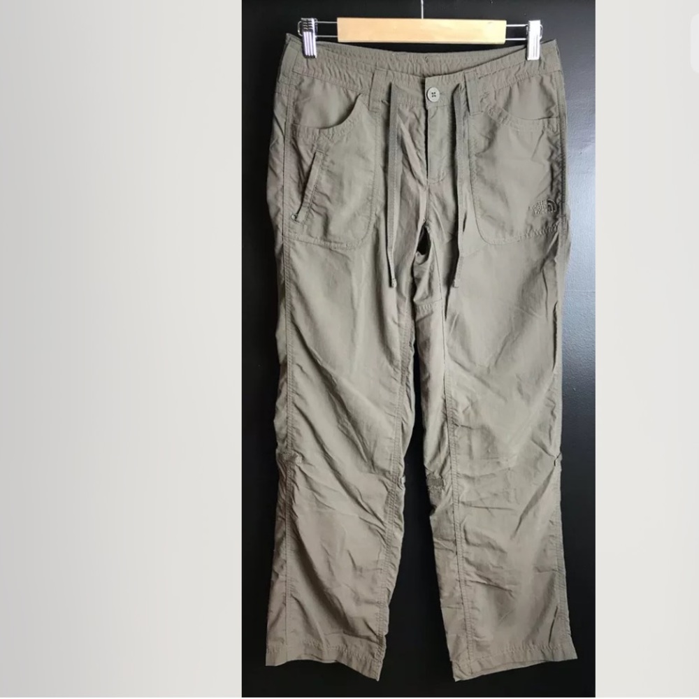 THE NORTH FACE Convertible Hiking Pants Green Crop Capris Lightweight Outdoor